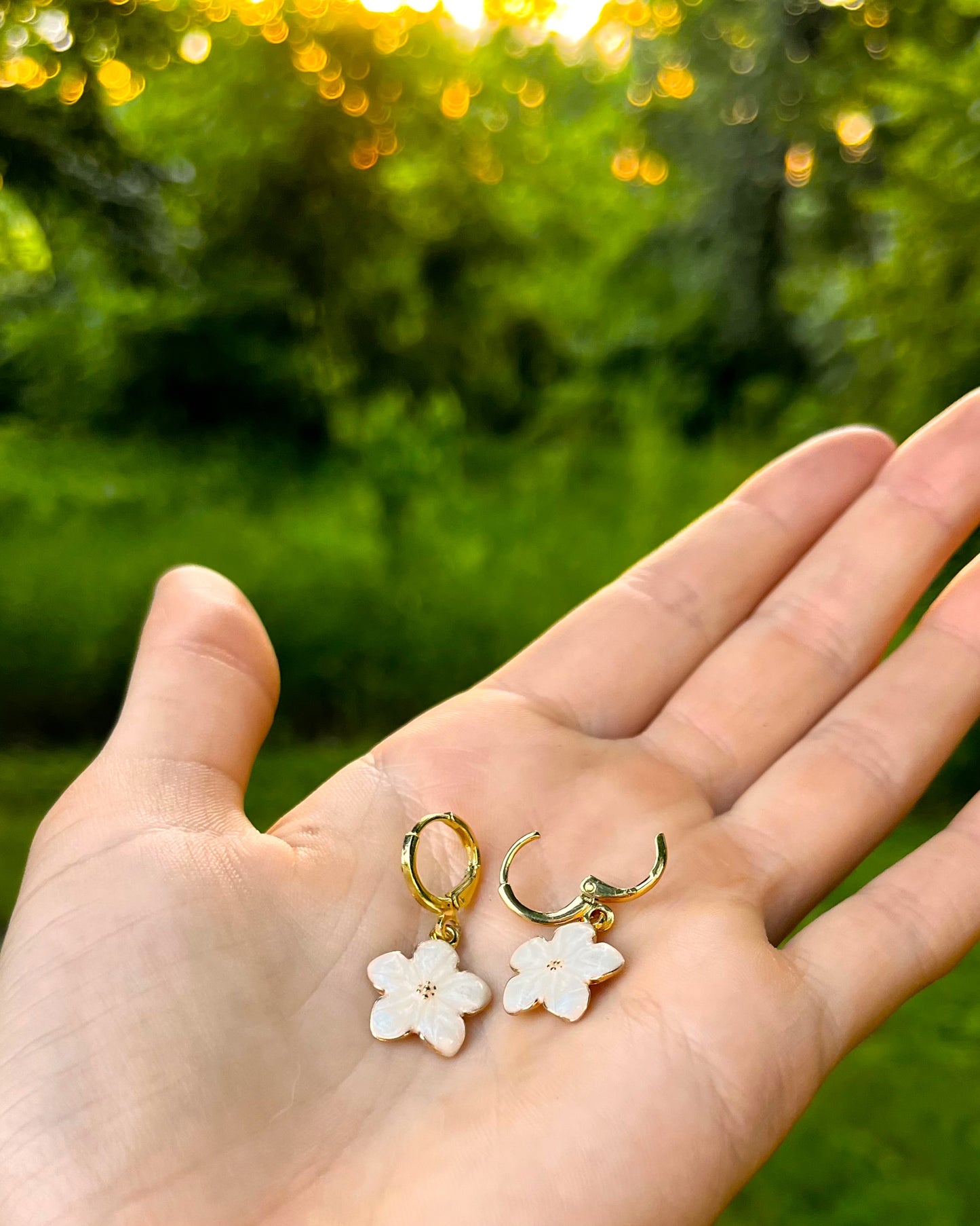 White Hibiscus Earrings