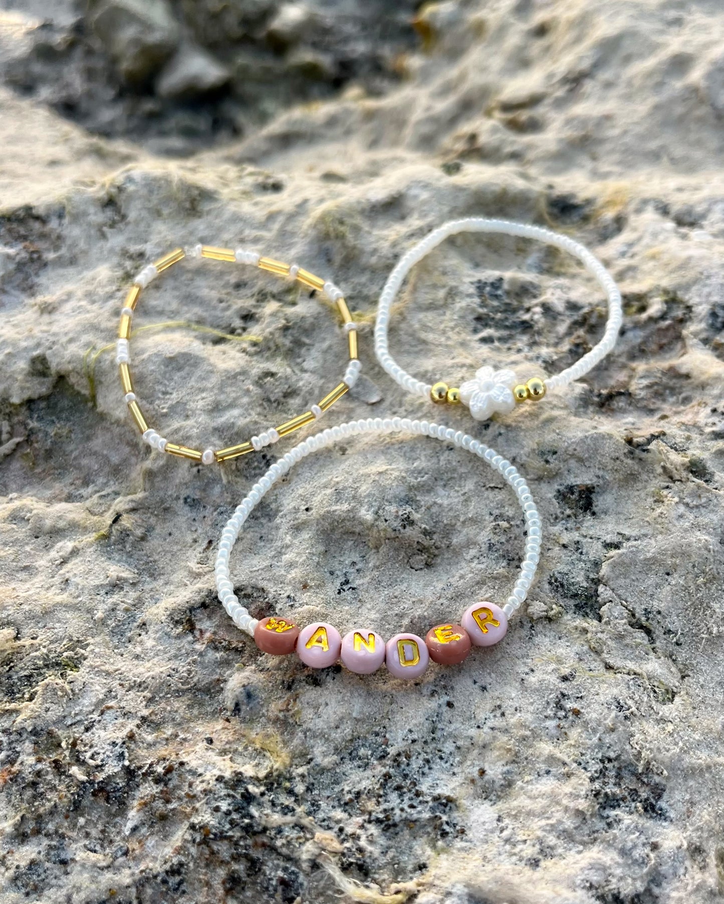 Wander The Coast Set
