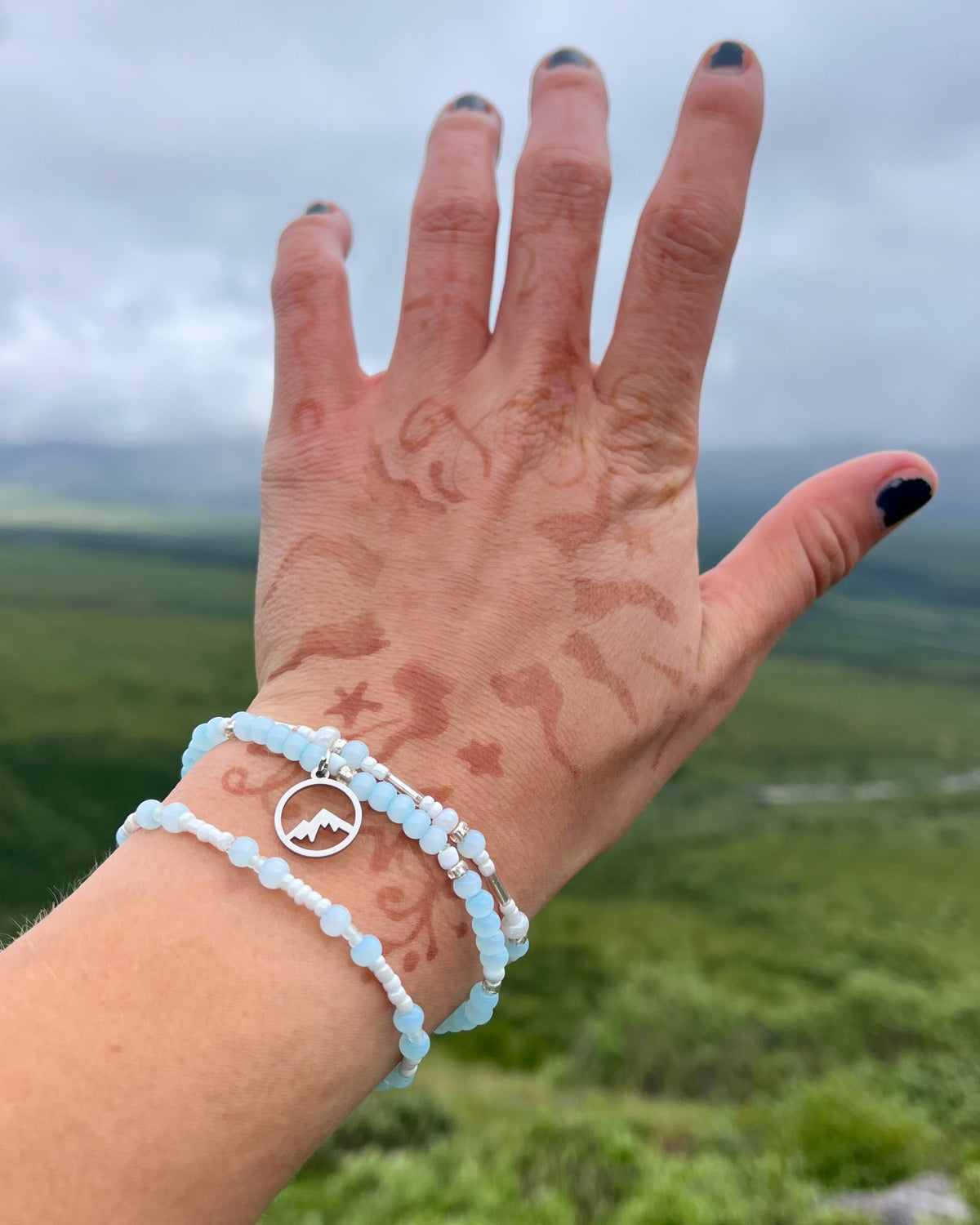 Ice Caped Bracelet Set