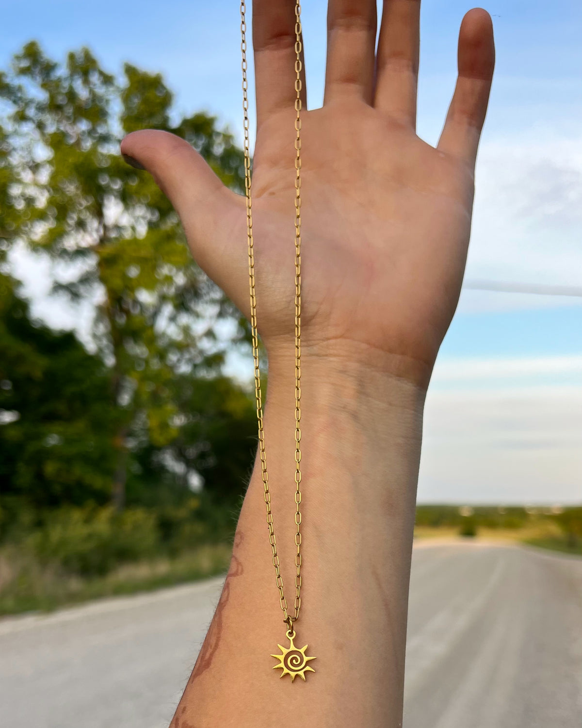 Sun Ray Chain Necklace