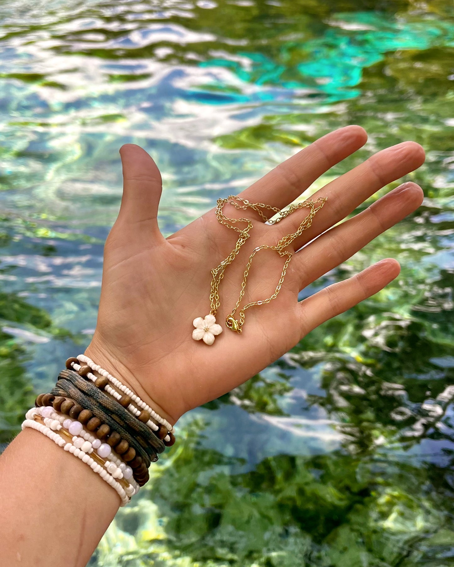 White hibiscus necklace