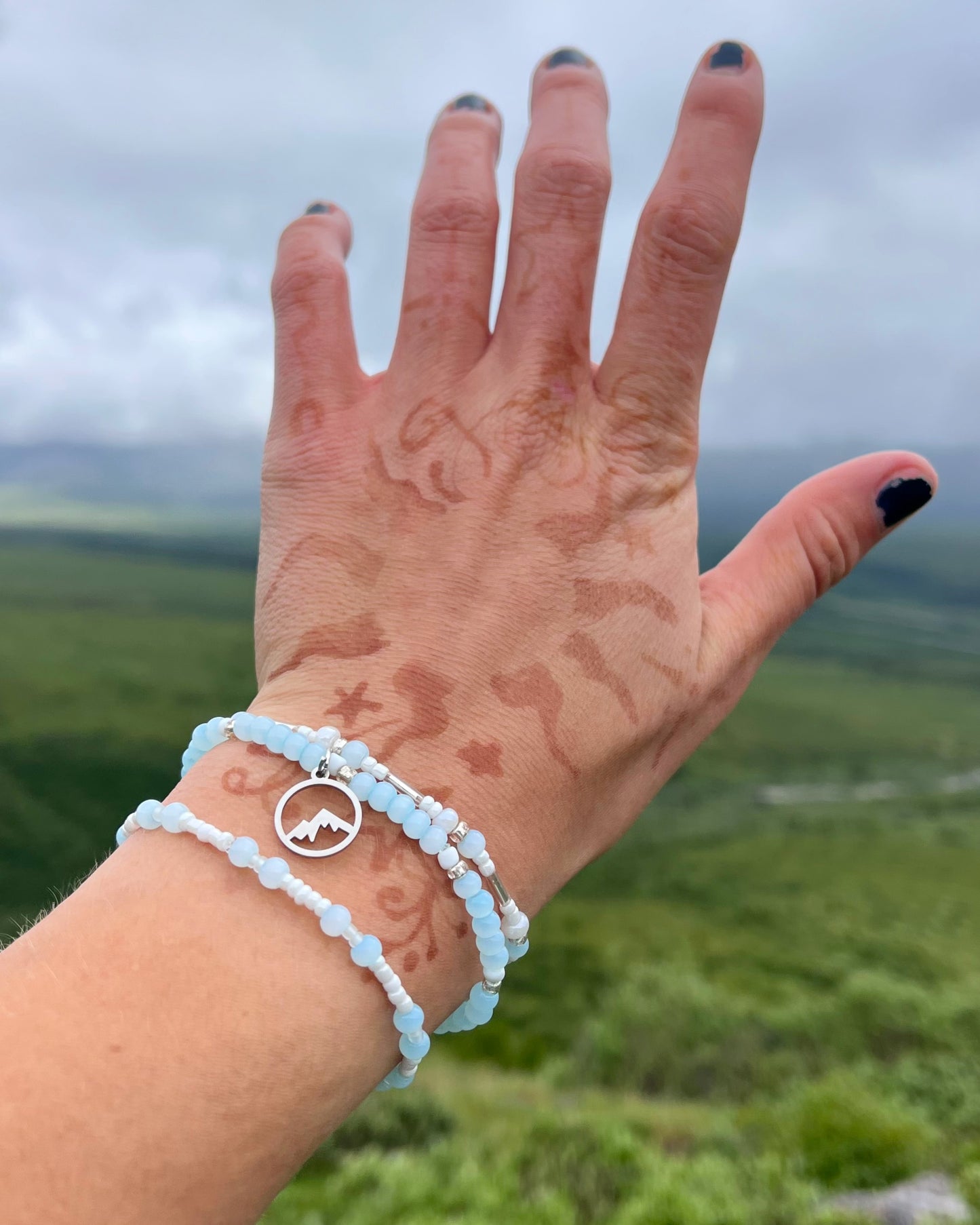Ice Caped Bracelet Set
