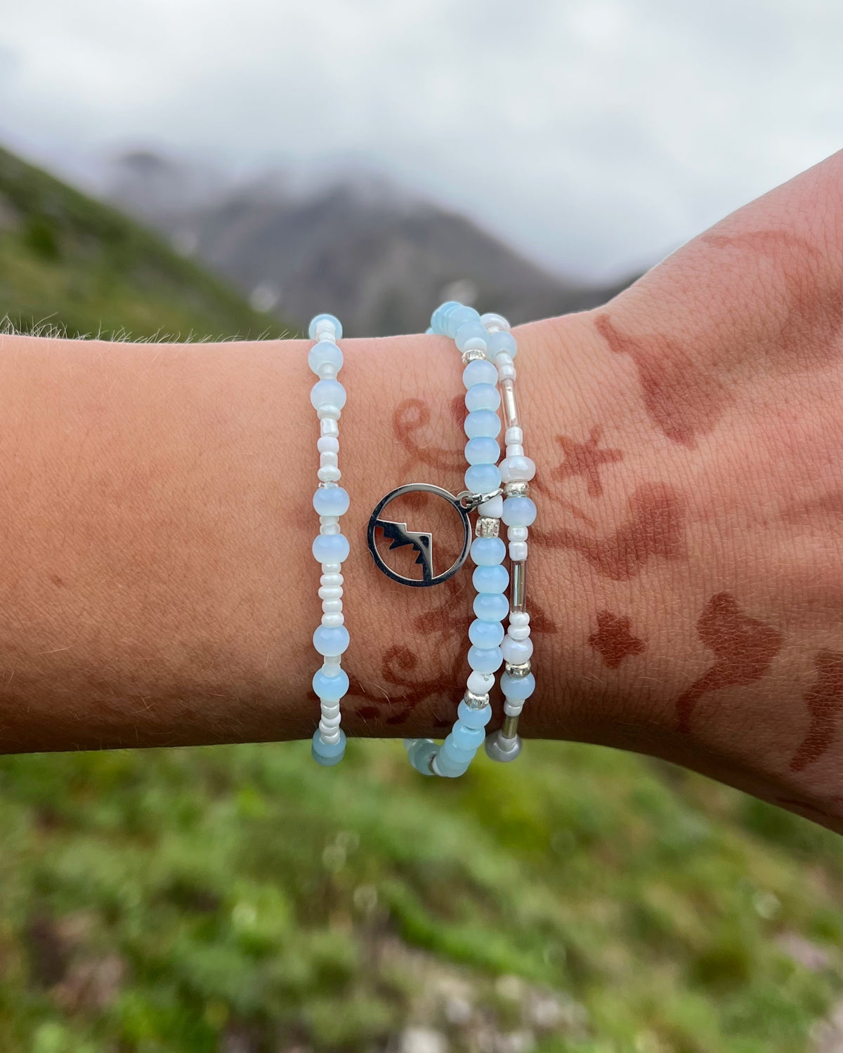 Ice Caped Bracelet Set